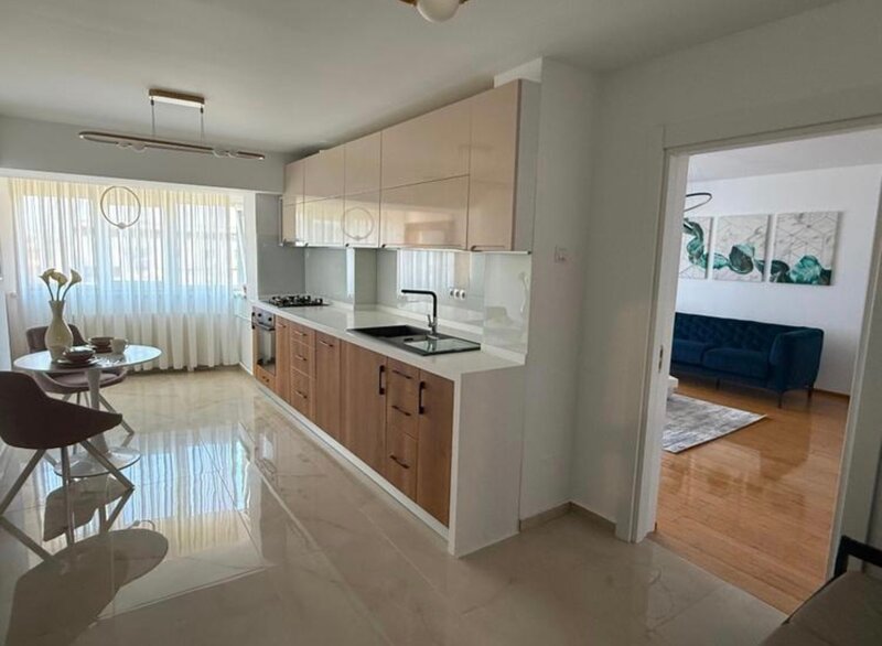 Unirii, Splaiul Unirii, parcare inclusa